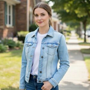 Women's Eddie Bauer Stretch Blue Jean Jacket/Denim Jacket, Sz Small